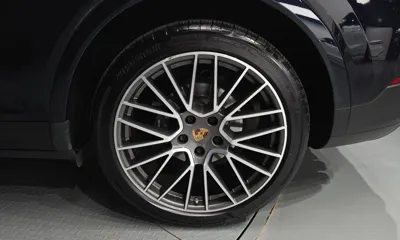 Porsche Cayenne 2020, 112516 км, за 37350.66 USD - фото 21