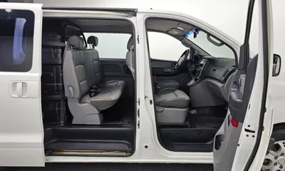 Hyundai Starex 2008, 134317 км, за 2816.07 USD - фото 12
