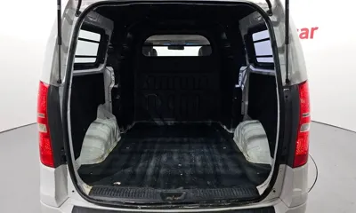 Hyundai Starex 2008, 134317 км, за 2816.07 USD - фото 20