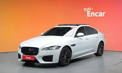 Jaguar XF · 2020 год