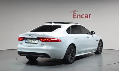 Jaguar XF 2020, 126012 км, за 8970.94 USD - фото 2
