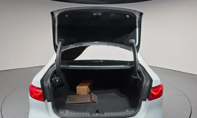 Jaguar XF 2020, 126012 км, за 8970.94 USD - фото 20