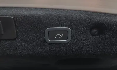Jaguar XF 2020, 126012 км, за 8970.94 USD - фото 33