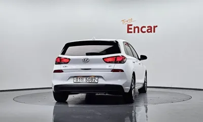 Hyundai i30 2018, 34287 км, за 7807.51 USD
