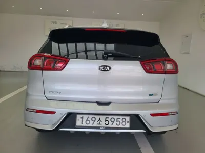 Kia Niro 2018, 103112 км, за 7814.02 USD - фото 6