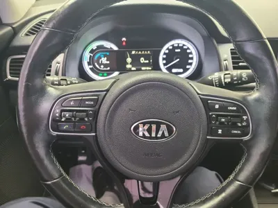 Kia Niro 2018, 103112 км, за 7814.02 USD - фото 8