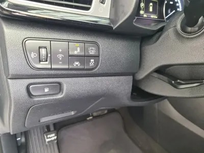 Kia Niro 2018, 103112 км, за 7814.02 USD - фото 13