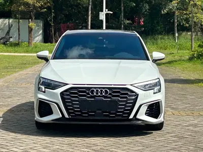 Audi A3 2023, 65000 км, за 17230.08 USD