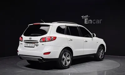 Hyundai Santafe 2012, 208851 км, за 2181.39 USD