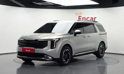 Kia Canival · 2025 год