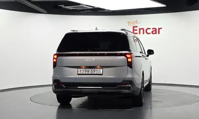 Kia Canival 2025, 19460 км, за 23116.48 USD