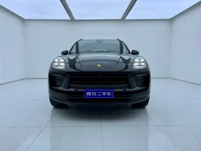 Porsche Macan 2024, 25000 км, за 52941.73 USD