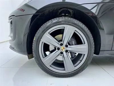 Porsche Macan 2024, 25000 км, за 52941.73 USD - фото 6