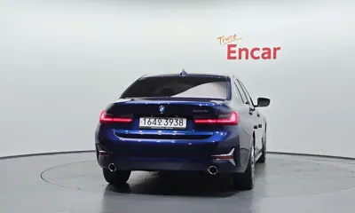 BMW 3-Series 2020, 68839 км, за 16345.02 USD