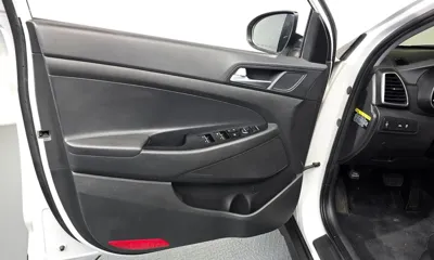 Hyundai Tucson 2019, 129702 км, за 9780.75 USD - фото 24