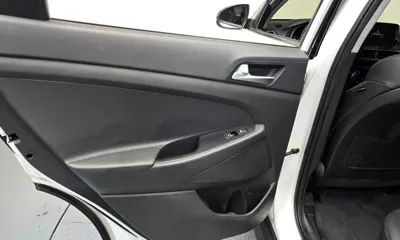 Hyundai Tucson 2019, 129702 км, за 9780.75 USD - фото 25
