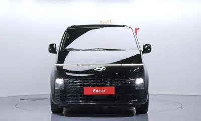 Hyundai Staria 2025, 16688 км, за 22457.88 USD