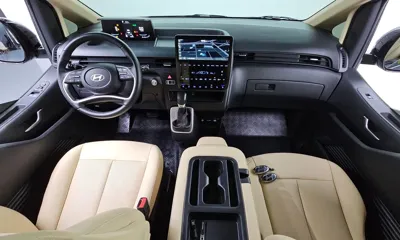Hyundai Staria 2025, 16688 км, за 22457.88 USD - фото 7