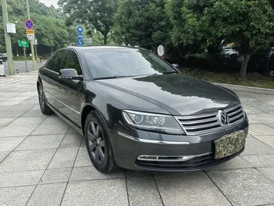 Volkswagen Phaeton 2011, 160000 км, за 8676.48 USD
