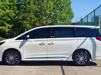 GAC Motor Trumpchi M8 2023, 10000 км, за 19920.48 USD - фото 8