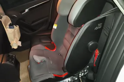 Audi A4L 2016, 99700 км, за 9171 USD - фото 17