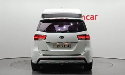 Kia Canival 2015, 263722 км, за 3896.7 USD