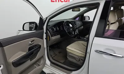Kia Canival 2015, 263722 км, за 3876.27 USD - фото 10