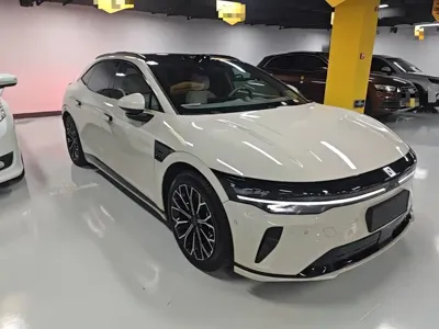 Zeekr 极氪007GT 2025, 12900 км, за 24077.82 USD