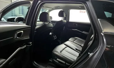 Kia Sorento 2022, 57956 км, за 15526.92 USD - фото 11