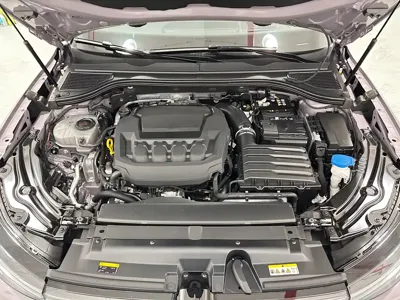 Volkswagen Passat 2024, 6899 км, за 22924.81 USD - фото 10