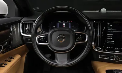 Volvo S90 2022, 80461 км, за 22427.35 USD - фото 13