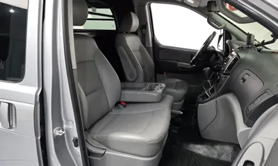 Hyundai Starex 2020, 50524 км, за 11400.66 USD - фото 11