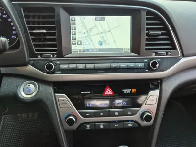 Hyundai Avante 2016, 65389 км, за 6498.62 USD - фото 14
