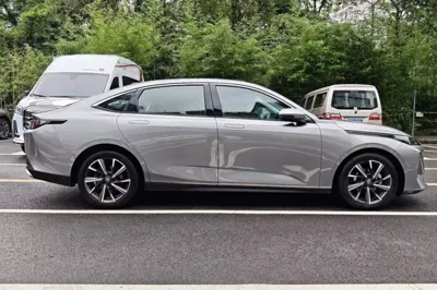 Changan Eado DD 2023, 73800 км, за 8742 USD - фото 17