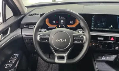 Kia K5 2025, 6168 км, за 17641.23 USD - фото 13