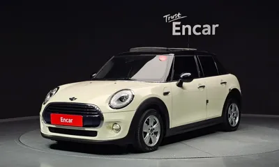 MINI Cooper · 2016 год