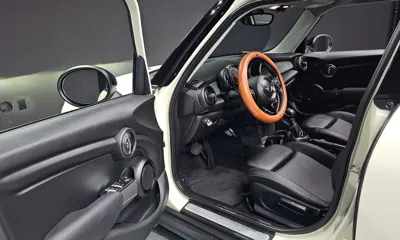 MINI Cooper 2016, 83882 км, за 5189.17 USD - фото 11