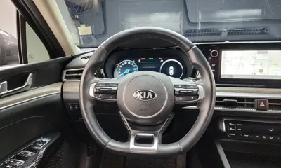 Kia K5 2021, 47757 км, за 14779.29 USD - фото 14