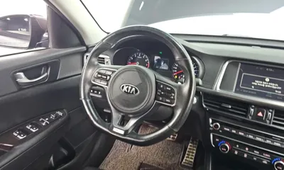 Kia K5 2016, 151846 км, за 5219.69 USD - фото 13