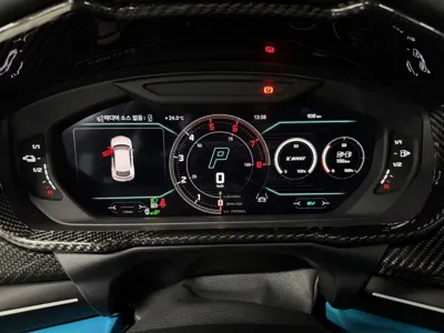 Lamborghini Urus 2025, 900 км, за 299245.64 USD