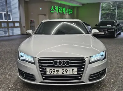 Audi A7 2014, 83686 км, за 10576.42 USD