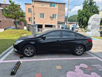 Hyundai Sonata 2013, 267745 км, за 1824.11 USD - фото 8