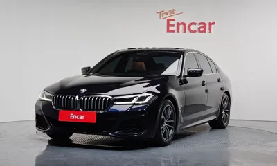 BMW 5-Series · 2022 год
