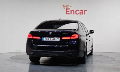 BMW 5-Series 2022, 108620 км, за 21341.26 USD