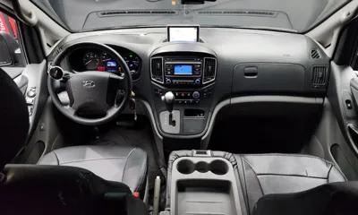 Hyundai Starex 2019, 92216 км, за 10505.45 USD - фото 7