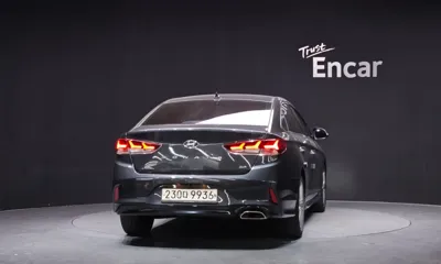 Hyundai Sonata 2019, 76306 км, за 9441.94 USD