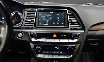 Hyundai Sonata 2019, 76306 км, за 9441.94 USD - фото 15