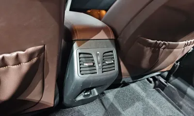 Hyundai Sonata 2019, 76306 км, за 9441.94 USD - фото 19