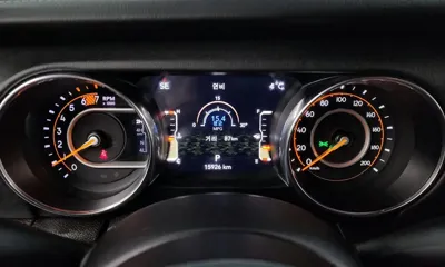 Jeep Wrangler 2019, 15926 км, за 25863.2 USD - фото 8