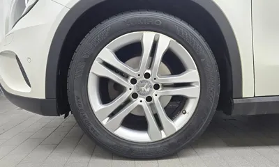 Mercedes-Benz GLA-Class 2016, 88945 км, за 9246.59 USD